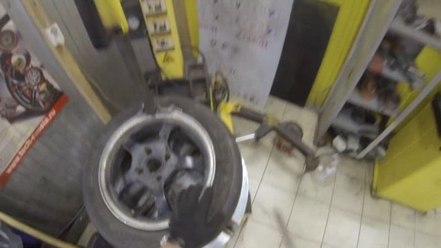 Как Делать ШИНОМОНТАЖ смотреть онлайн