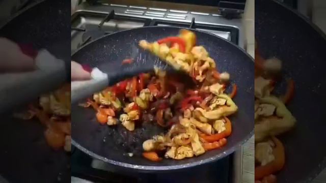 Идея для ужина. Быстро и вкусно#рецепты #вкусно #кулинария #вкуснаяеда 
#recepty #vkusno #вкусныерец