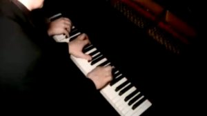 Игра на фортепиано в 4 руки