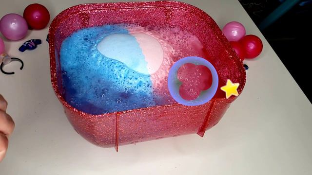 НОВИНКА БОЛЬШОЙ ШИПУЧИЙ ЛОЛ СЮРПРИЗ КУКЛА С ПИТОМЦЕМ. РАСПАКОВКА. LOL BUBBLY SURPRISE смотреть онлайн