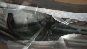 Как снять накладку со Звездой Mercedes-Benz без Distroniс