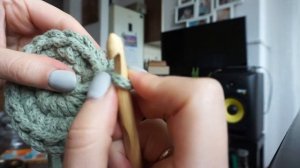 Как связать кашпо крючком. Серия 3