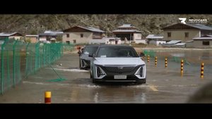 Cadillac Lyriq Обзор / как Китайцы пересобрали Американца /#cadillaclyriq #электромобиль