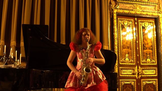 Anastasia Rasskazova. LITTLE CZARDAS. Pedro Iturralde. смотреть онлайн