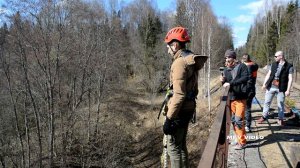 Прыжки с моста с верёвкой ~ роупджампинг