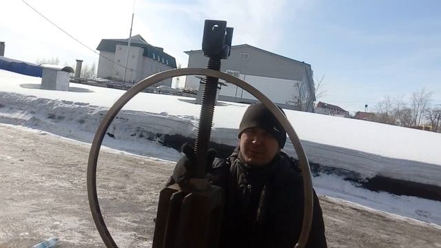 Гнем трубу для колес смотреть онлайн