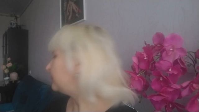 ВЛОГ. БЫСТРЫЙ ЗАВТРАК. НОВАЯ ШТОРА В ВАННОЙ. Я ВСЯ В УБОРКЕ. МОИ ОРХИДЕИ. ВЕРТУТА С СЫРОМ К ЧАЮ.