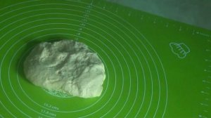 Тонкие лепешки из кукурузной муки (по типу лаваша) или ТОРТИЛЬЯ