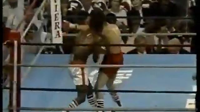 Julio Cesar Chavez vs. Dwight Pratchett.WBC SFWC.1985.09.21
