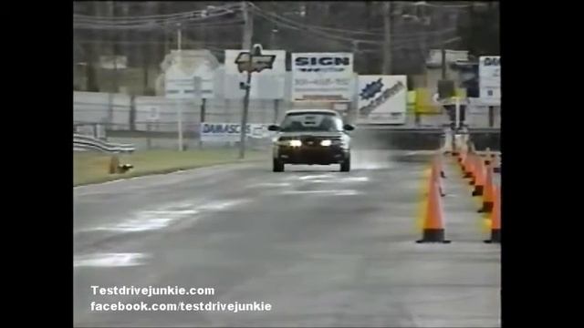 Oldsmobile Alero Sedan | Motorweek 1999 смотреть онлайн