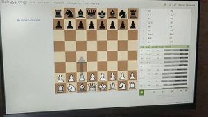 Шахматы между двумя компьютерами