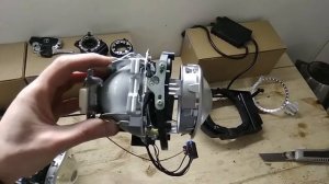 Mercedes ML 350 W164 прокачка фар, установка блок-линз Hella 5r