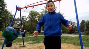 первая часть топ 10 самых лёгких трюков на качелях