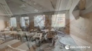 Степанакерт. Пострадавшая при обстреле школа