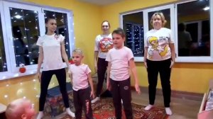 Делайте зарядку-будет всё в порядке!