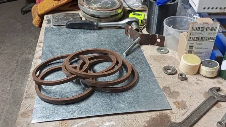 Изготовление уплотнительных колец с использованием материала фторкаучук. смотреть онлайн