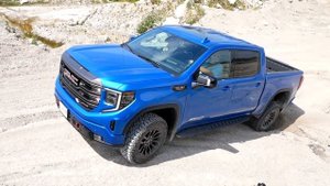 Does the GMC Sierra AT4X Kill the Silverado ZR2? 2022 GMC Sierra AT4X In-Depth Review