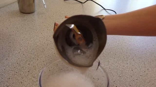 Handblender cleaning and storing смотреть онлайн