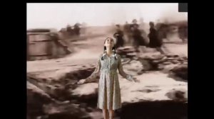 Отрывок поэмы «210 шагов» читает Маншилина Анастасия