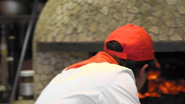 We Learned How To Make Pizza Like A Pro смотреть онлайн