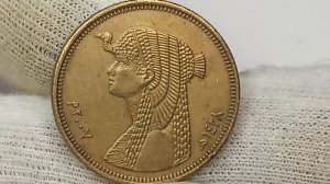 Клеопатра. 50 пиастров 2007 года. Египет. Монетный двор Ллантризант Великобритания, Каир Египет.