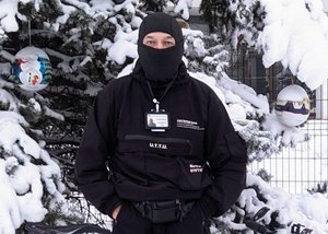 На велосипеде каждый день.