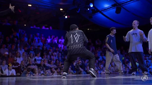 Funk Fockers vs Original People ★ 1/4 Crews ★ BREAKING SUMMER FEST смотреть онлайн