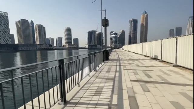 В САМОМ ЦЕНТРЕ ДУБАЯ. НЕ ХВАТАЕТ СВЕЖЕГО ВОЗДУХА. ЯХТЫ ПАЛЬМЫ И.. смотреть онлайн