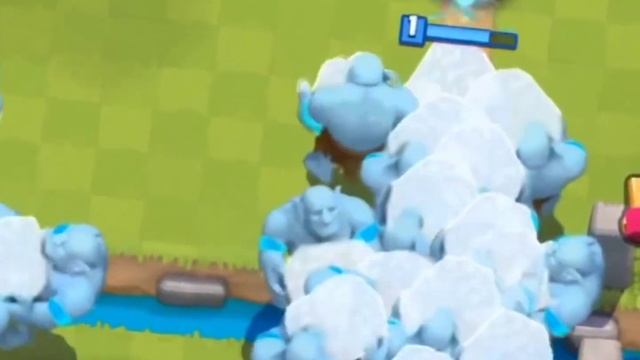 Super Mini Pekka vs Super Bowler Ice смотреть онлайн