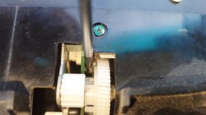 BMW E65 7 Series CD Changer Eject Repair