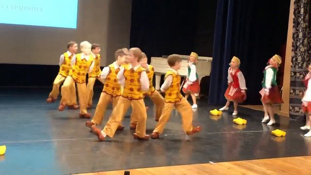 Литовский танец Ника 2019 Театр Рюминой смотреть онлайн