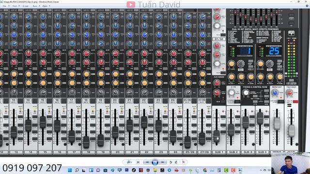 Bàn Trộn Âm Thanh Mixer Cơ Analog XENYX Behringer SX3242FX