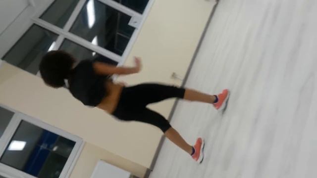 Реггетон от Dianelis Martinez смотреть онлайн