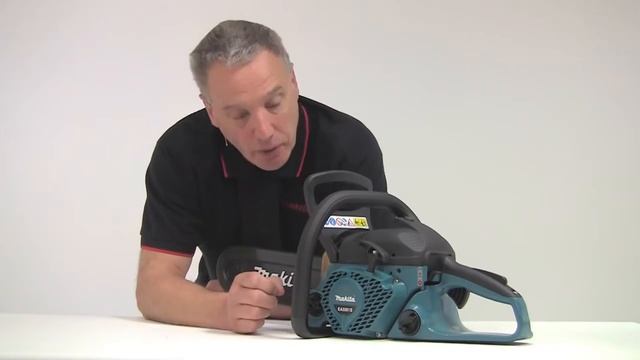 [Review] Makita EA3201S40B, 32 cc Chainsaw - 16" Bar
