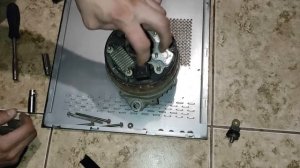 Как разобрать генератор QR20 для замены моста, реле или щеток