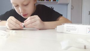 распаковка наушников