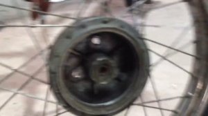 ЯК ЗНЯТИ ПЕРЕДНЄ КОЛЕСО НА КАРПАТЫ.|СМАЗУЄМ ПОДШИБНІКИ.