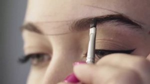 краска для бровей LOCA