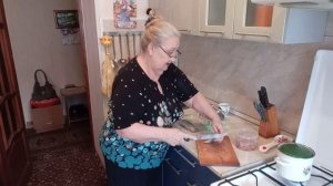 Разговор на кухне_ Горбуша просолилась_ Как правильно  сохранить