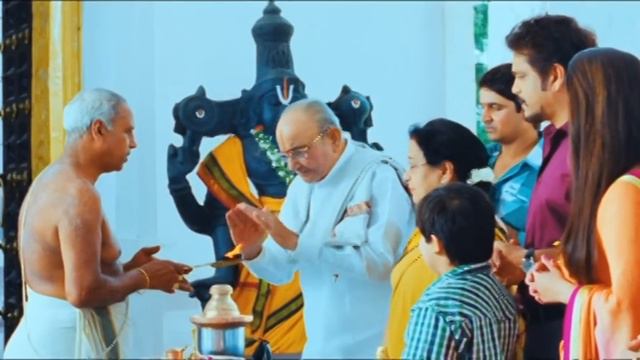 Greeku Veerudu - Telugu Movie - Nagarjuna, Nayanatara, K. Viswanath, Brahmanandam