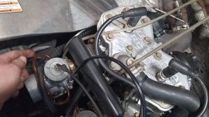 синхронизация карбюраторов снегохода простым самодельным прибором.