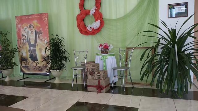 Кинотеатр наш " Восход"(у кого ностальния) А мы в кино на Конька-Горбунька. смотреть онлайн