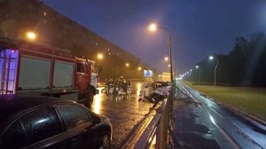 Водитель каршеринга загадочно поступил после ДТП в Санкт-Петербурге