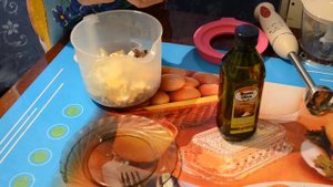 Рыбный паштет из тунца.
