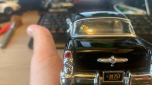 Обзор модели Buick Century 1955 в 1/26 от Maisto