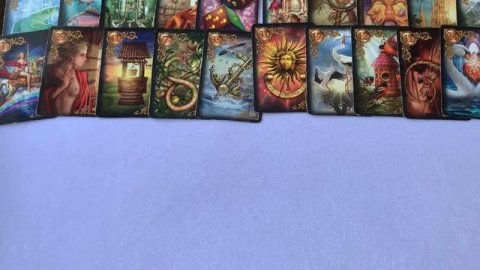 Какой мужчина на пороге?