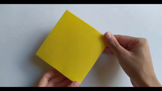 Оригинальная упаковка - сумочка для подарка из фоамирана.