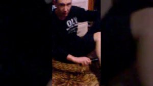 Удар шокером .ЖЖесть !Слабонервным не смотреть!