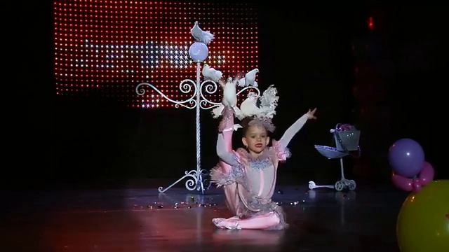 Степанова Камила дрессура с голубями "Мой маленький Париж" смотреть онлайн