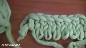 Плед крупной вязки из мериноса